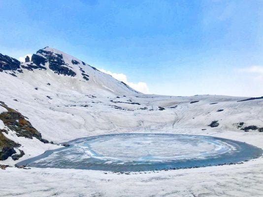 The calm and serene Bhrigu lake- experience Manali