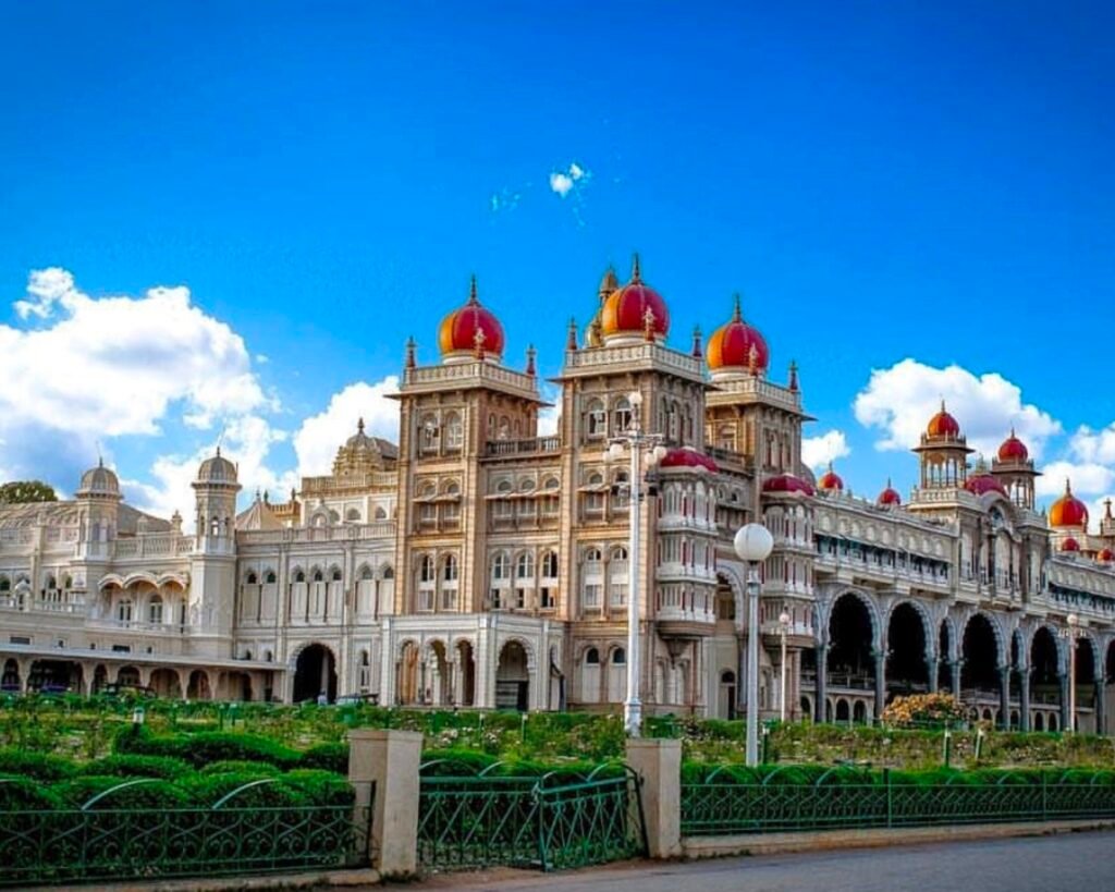 Mysore Palace, Amba Vilas Palace, Mysore, Karnataka, one of the largest palaces in India, Places to Visit in Mysore