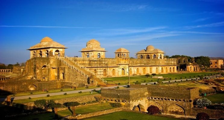 Mandavgad, places to visit in Indore