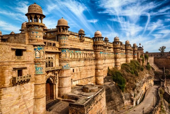 Fort Asirgarh, places to visit in Indore