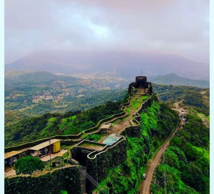 pratapgad fort