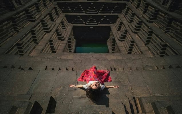 Pushkarini Stepped Tank In Hampi | Hikerwolf