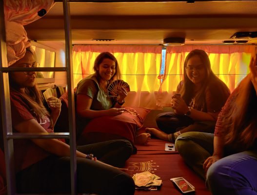 Fun Time In The Bus-Hampi Trip | Hikerwolf