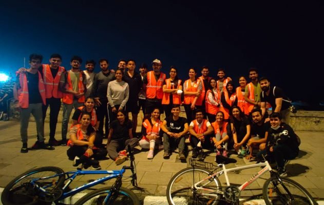 Group Photograph Mid-night Cycling Event - Mumbai Midnight Cycling | Hikerwolf