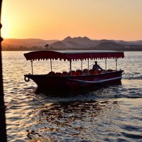 Boating at the pristine Lake Pichola