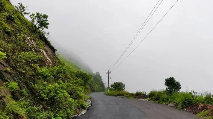 tourist places near chikmagalur bus stand