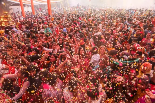 Mathura_Holi-vrindavan-1