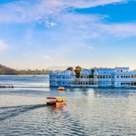 lake-pichola-udaipur-rajasthan-2-attr-hero